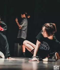 成人舞老师视频