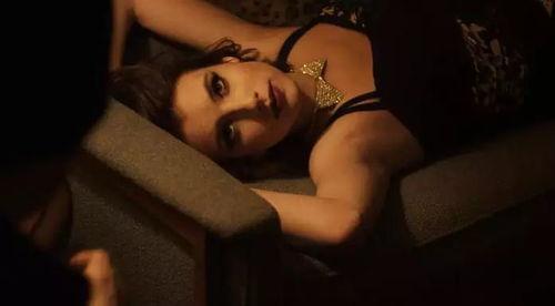 情趣成人男模图片视频,成人男模的时尚风采与私密瞬间